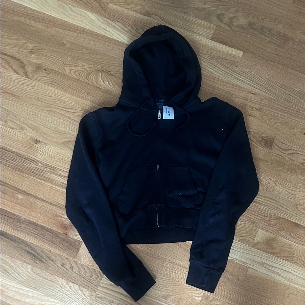 Black Cropped Pacsun zip up Hoodie